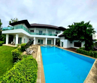 Houses for rent Samut Prakarn : LTH6974 – House FOR RENT in Bangna 6 beds 7 baths 1400 sq.M. Near BTS Bangna station ONLY 900k/month