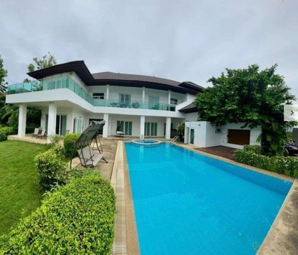 LTH6974 – House FOR RENT in Bangna 6 beds 7 baths 1400 sq.M. Near BTS Bangna station ONLY 900k/month