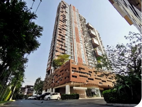 FOR SALE The Coast Bangkok 2552000 BAHT.