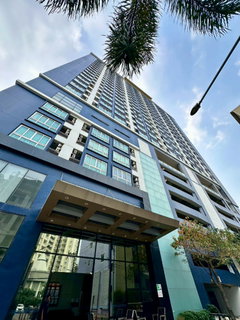 ขายลัดดาคอนโด วิว ห้องสวย ตกแต่งครบ พร้อมเข้าอยู่ กลางเมืองศรีราชา 
