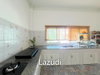 listing thumbnail image 79