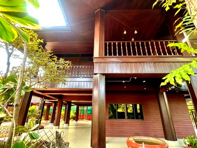 บ้านเดี่ยว ตลาดปลาบางแสน : ขายบ้านเดี่ยว หลังใหญ่ ใกล้หาดวอนนภา 