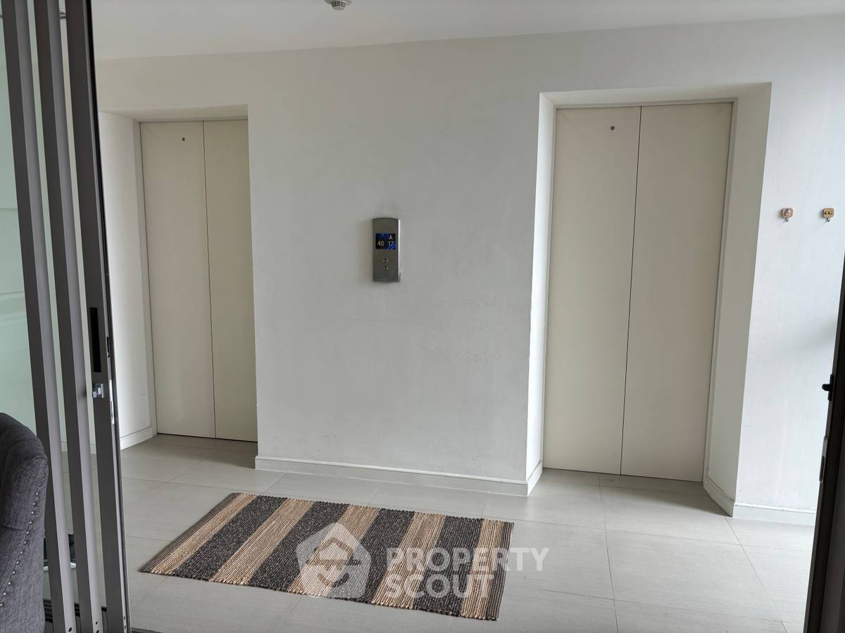 picture High-Floor 2-BR 77 Sqm Star View Condo, Near BTS/ MRT (ID 2749235) - 2/11
