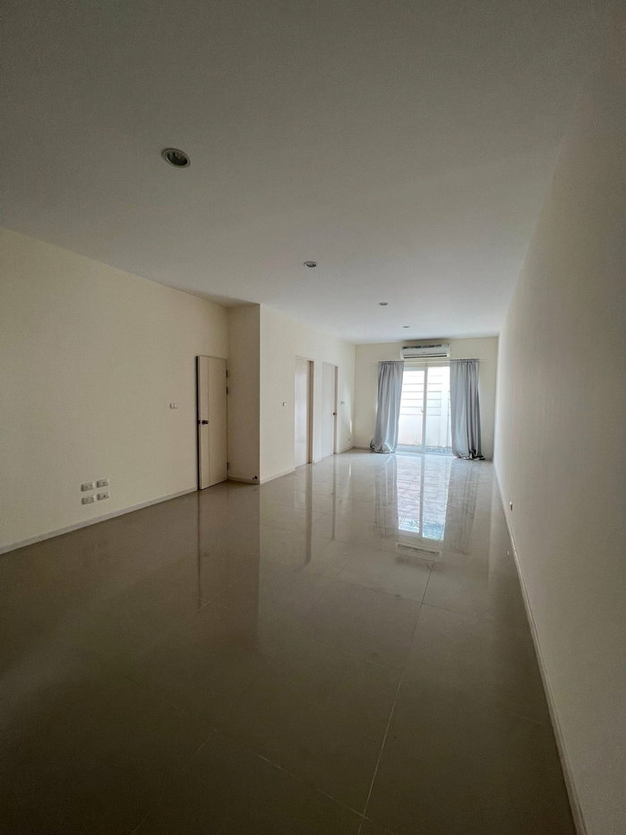 รูป S04-0100 Townhome for Rent: Baan Klang Muang Suan Luang - รูปที่ 11/11