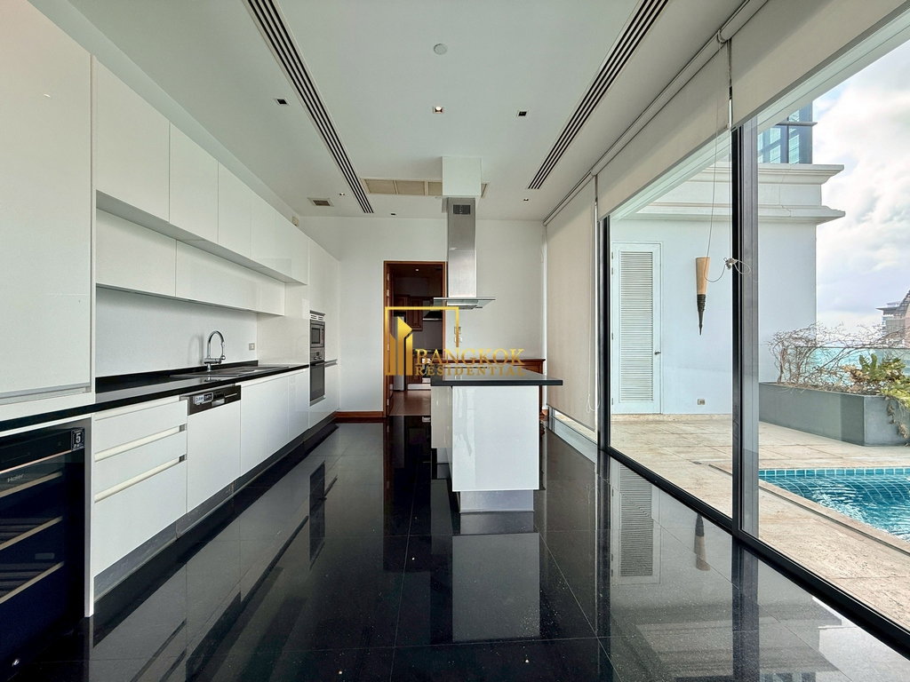 รูป Le Raffine 39 | Remarkable 3 Bedroom Duplex Condo With Pool - BR18307CD - รูปที่ 10/52
