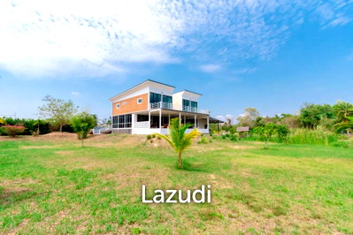 บ้านเดี่ยว ประจวบคีรีขันธ์ : MODERN LOFT-STYLE CONTAINER HOME : 4 bed on large plot 2 rai