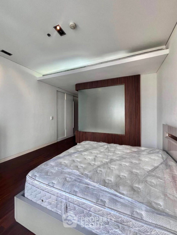 picture Well-Priced 2-BR 102 Sqm Condo Near BTS Asok, Domus (ID 2755935) - 14/19