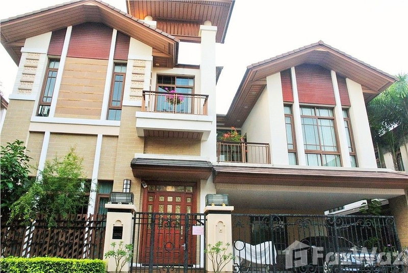Houses for rent : 4 Bedroom House for rent at Baan Sansiri Sukhumvit 67 166059
