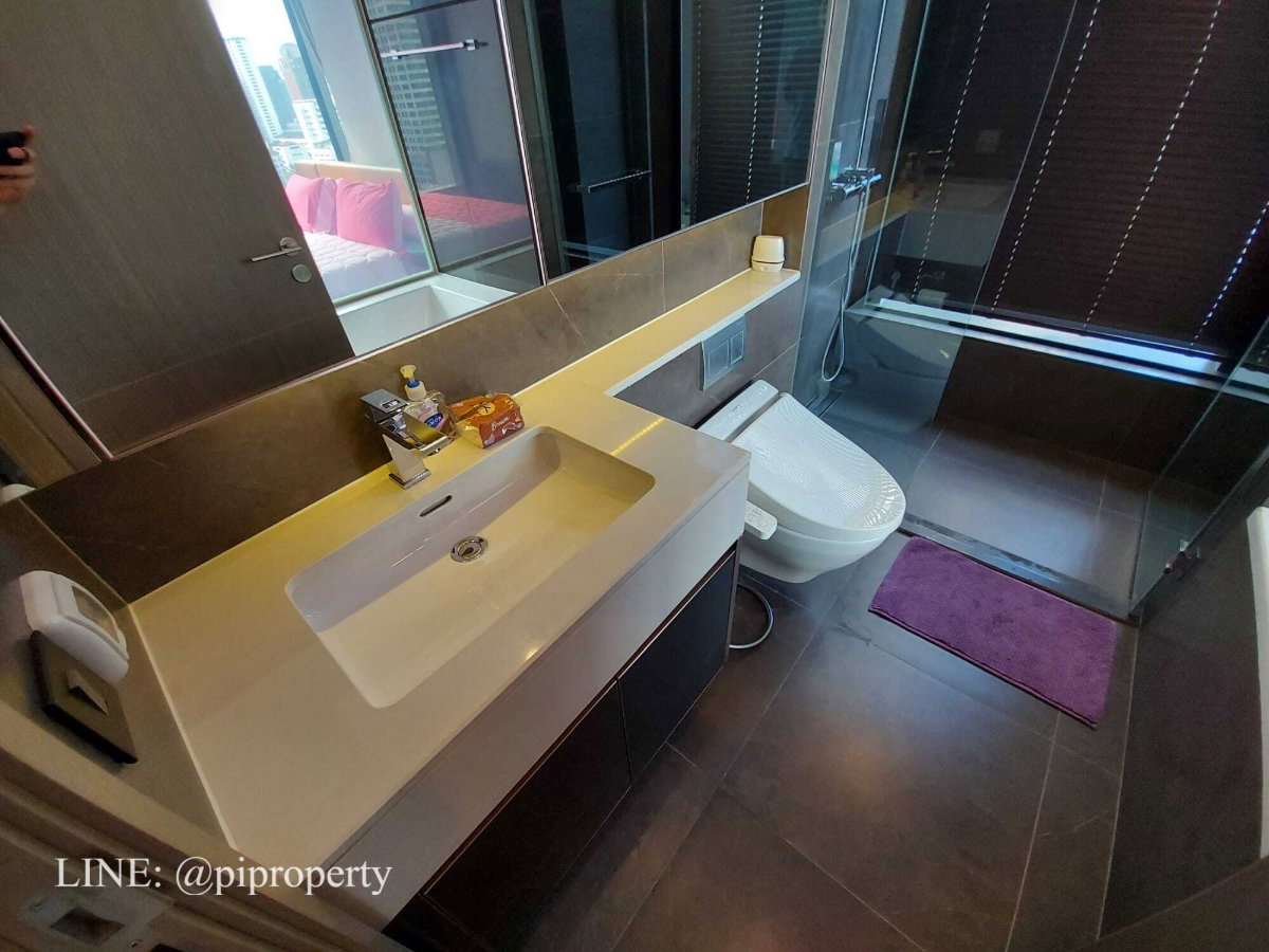 รูป ให้เช่าห้องชุด 1 ห้องนอน วิวสวย ในโครงการ THE ESSE ที่ SINGHA COMPLEX ใกล้ MRT เพชรบุรี 0 เมตร และย่านอ่าวสเก - พระราม 9 - รูปที่ 15/22
