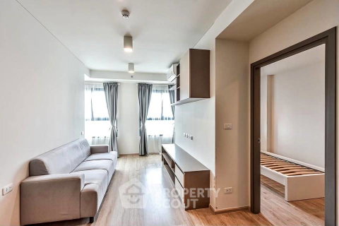 คอนโดขาย 2 ห้องนอน 54 ตร.ม. ที่ Ideo Sathorn-Wongwian Yai ใกล้ BTS วงเวียนใหญ่ 200 ม. (ID 2523600)
