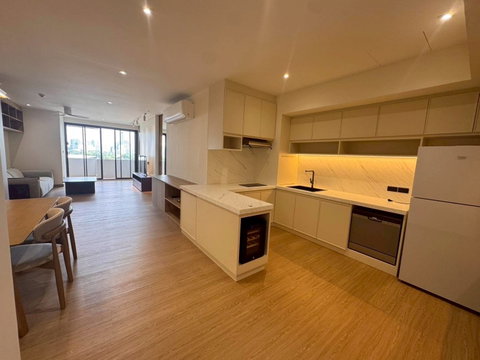 LTH14749 – Condo for Rent | Lake Avenue Sukhumvit 16 | 96 sqm | 1 Bedroom  | Luxury Spacious Layout Prime Location Best Value| 55,000 THB/month 