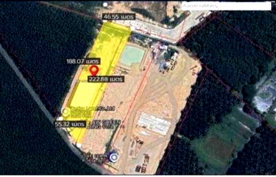 Factory for sale Ban Bung Chonburi : Warehouse and factory for sale in Ban Bueng, Chonburi. Yellow zone area, with all necessary factory permits included.