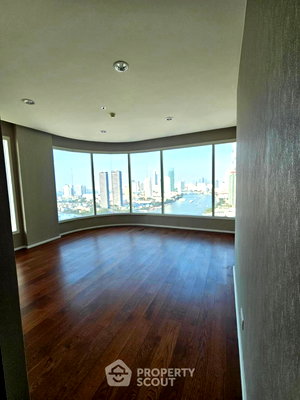 ขายคอนโด : คุ้มค่า 3 ห้องนอน 160 ตร.ม. ชั้น 25 Menam Residences (ID 2758515)