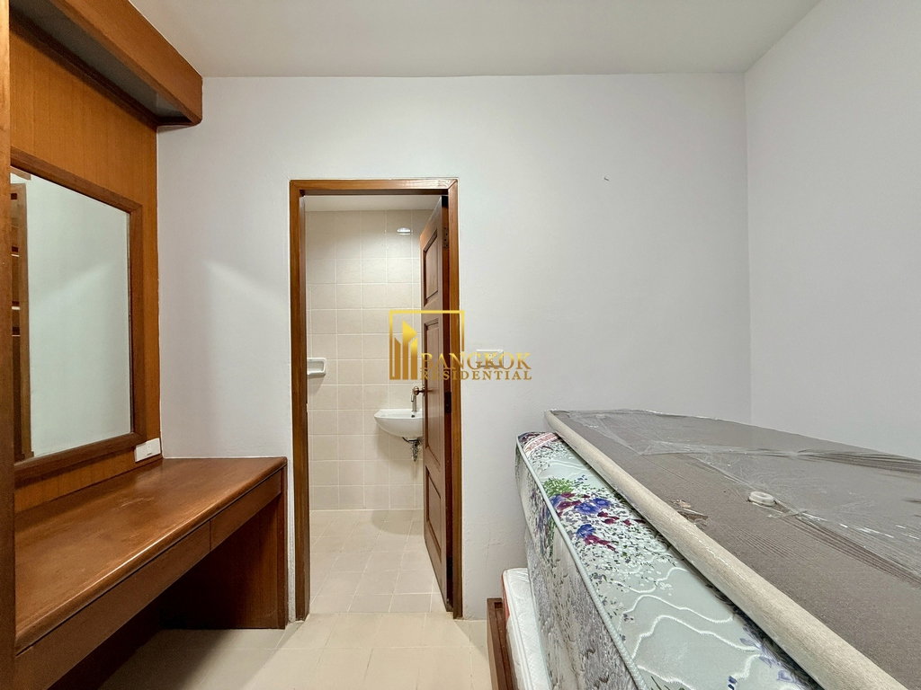 รูป Ruamsuk Condominium | Elegant 3 Bed in Phrom Phong - BR60018CD - รูปที่ 32/47