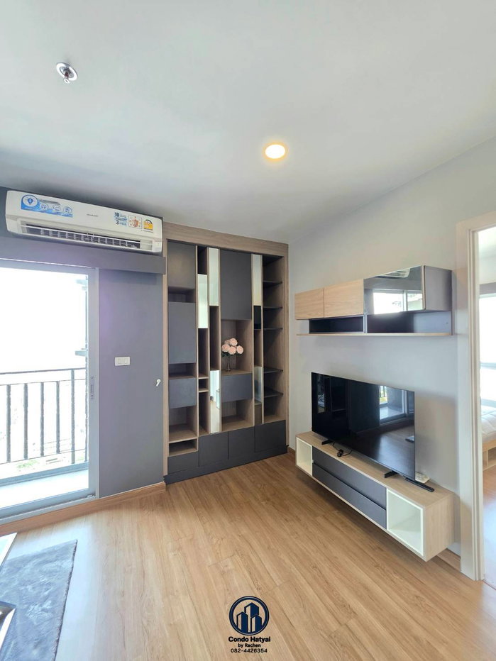 picture Sale! Condo Plus 30 Meters, 2 bedrooms, 57 sq.m., 28th floor Selling for 3.99 million baht. #Great price. This price is only valid until June. - 15/28