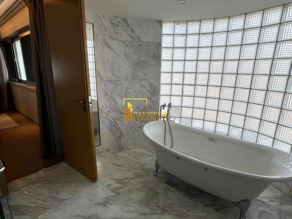 รูป Le Raffine 24 | Superb 3 Bedroom Duplex Condo With Pool - BR61154CD - รูปที่ 11/28