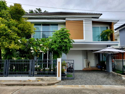 ขายบ้านเดี่ยว : 🏡✨ บ้านเดี่ยว 2 ชั้น ทำเลรัตนาธิเบศร์ หลังมุม ทิศใต้ อยู่สบาย พร้อมอยู่ ✨