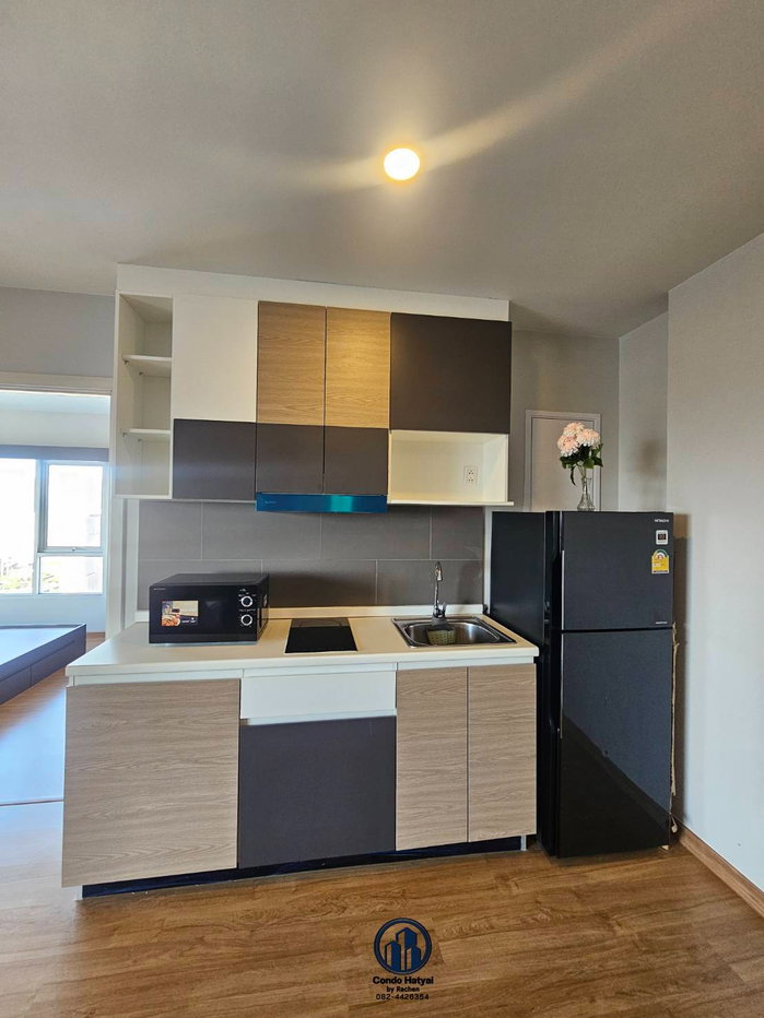 picture Sale! Condo Plus 30 Meters, 2 bedrooms, 57 sq.m., 28th floor Selling for 3.99 million baht. #Great price. This price is only valid until June. - 19/28