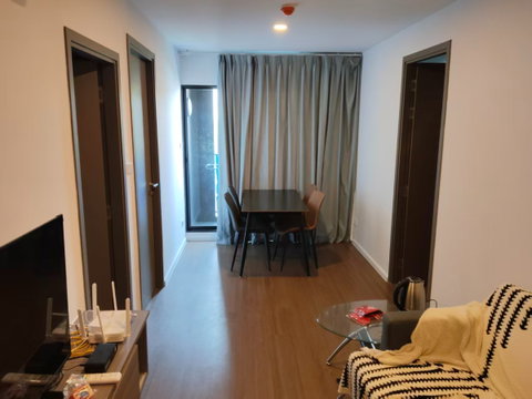 The Origin รัชดา-ลาดพร้าว Modern Living ใกล้ MRT Interchange เช่าคอนโด 2 ห้องนอน 30,000 บาท