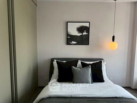 High-Floor 1-BR 36 Sqm At Ideo Mobi Rangnam near ARL Ratchaprarop (ID 2760485)