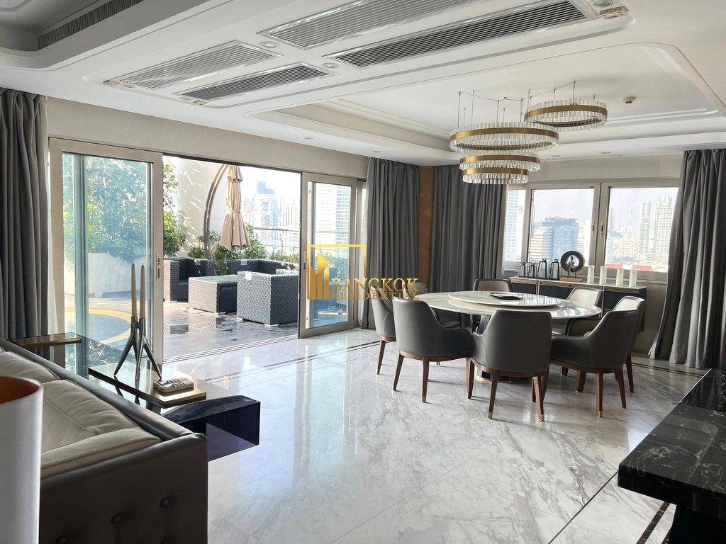รูป Le Raffine 24 | Superb 3 Bedroom Duplex Condo With Pool - BR61154CD - รูปที่ 2/28