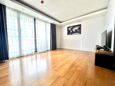 Condos for sale : For Sale Focus Ploenchit beautiful room, good price, fully furnished, ready to move in.  DS2507 | Line @Dstay
