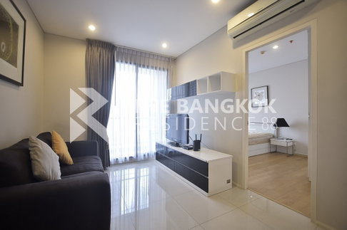 ✨ Condo for Sale in Business District - Villa Asoke near MRT Phetchaburi 🌟