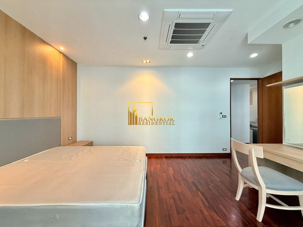 รูป Spacious 2 Bedroom Apartment For Rent in Phrom Phong - BR20883AP - รูปที่ 17/43