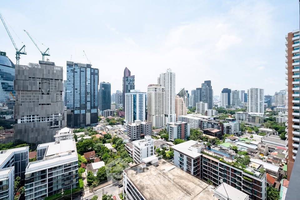 รูป คอนโด 2 ห้องนอน 80 ตร.ม. ชั้น 21 ที่ Rhythm Ekkamai 300 ม. ถึง BTS เอกมัย (ID 2763711) - รูปที่ 19/20