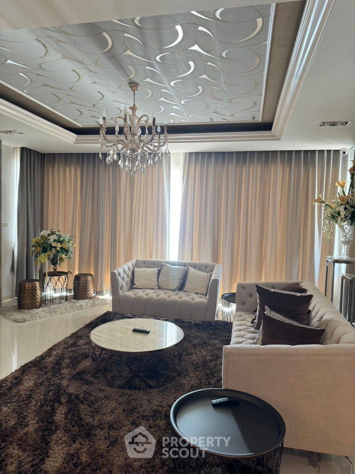 รูป คอนโดมิเนียม 3 ห้องนอน 268 ตร.ม. ชั้นสูง 30 ชั้น ขาย La Royale Beach Condo ใกล้พัทยา (ID 1901986) - รูปที่ 13/21