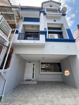 🏡✨ ให้เช่าทาวน์โฮม 3.5 ชั้น @ บ้านกลางเมือง 1 รัชดา–เหม่งจ๋าย 3 ห้องนอน 3 ห้องน้ำ ใจกลางเมือง | เดินทางสะดวก | พร้อมเข้าอยู่ 28 มี.ค. 2569
