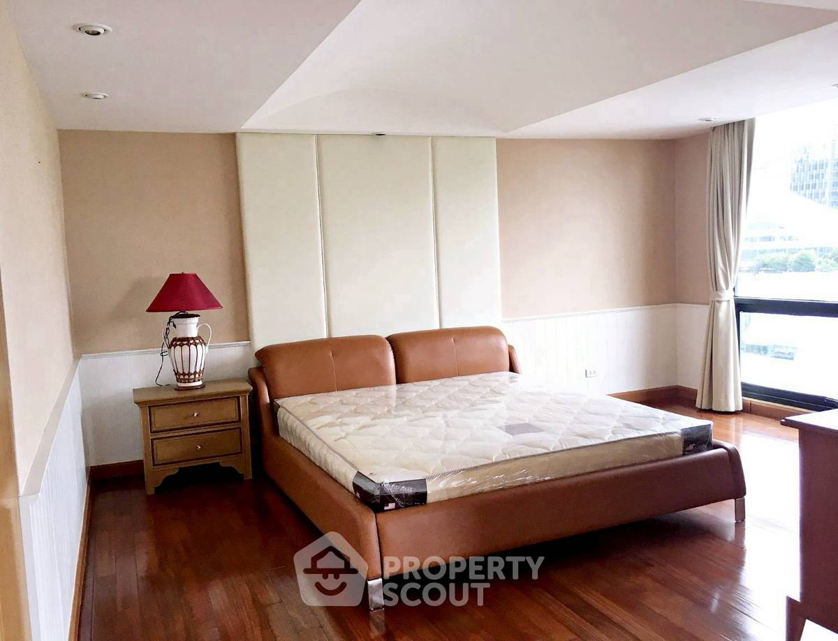 รูป คอนโด 4 ห้องนอน 250 ตร.ม. โครงการ สมคิด การ์เดนส์ ใกล้ BTS ชิดลม 300 ม. (ID 2764872) - รูปที่ 7/20