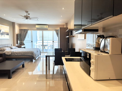 Studio Condo for Rent in Jomtien Pattaya at View Talay 5D