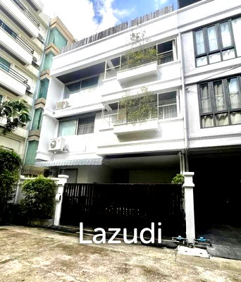 Townhouses for sale Makro Food Service Sukhumvit 71 : 4 Bed 4 Bath 250 SQ.M.Townhouse Pridi Banomyong 14