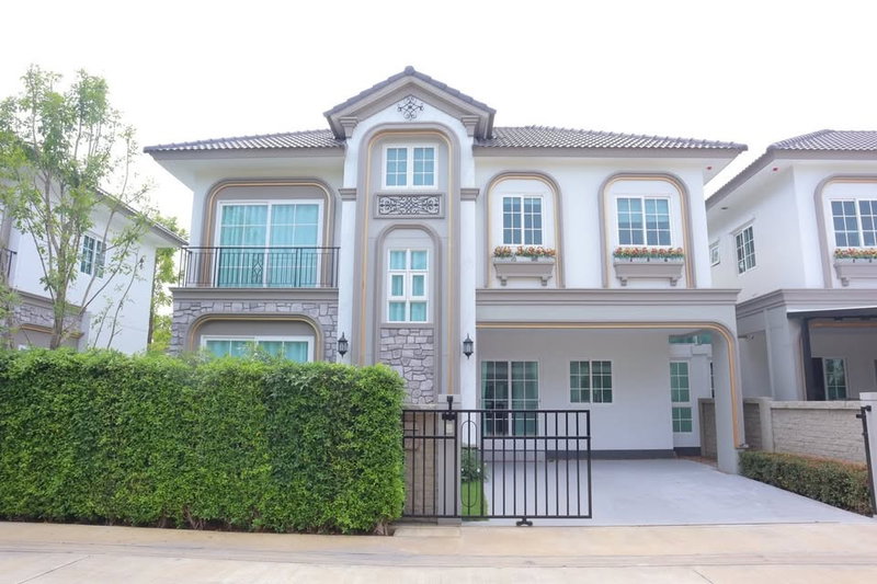 Houses for rent : House for Rent at Grandio Bang Na KM.5 (HR6811013)