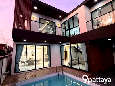 เช่าบ้านเดี่ยว ชลบุรี : ให้เช่า | Luxury Pool Villa – ใกล้ Yacht Club พัทยา 