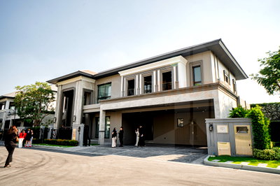 บ้านเดี่ยว ถนนราษฎร์บูรณะ : Grand Bangkok Boulevard Suksawat–Rama 3 4 bedrooms, for sale