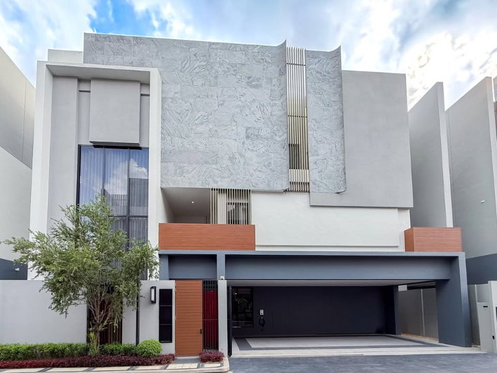 บ้านเดี่ยวให้เช่า : เช่าบ้าน BuGaan Krungthep Kreetha/บูก้าน กรุงเทพกรีฑา (HR6810011) ID Line : @baan88