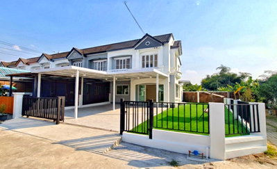 ขายบ้านเดี่ยว : บ้านเดี่ยวบุศรินทร์ วงแหวนรัตนาธิเบศน์ บ้านพร้อมให้คุณออกไอเดียได้ตามใจ