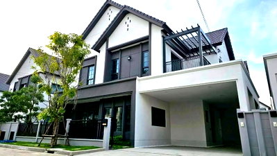 บ้านเดี่ยวให้เช่า : เช่าบ้าน Centro Bangna Phase 2/เซนโทร บางนา เฟส 2 (HR6810001) ID Line : @baan88