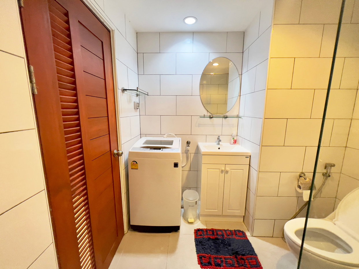 รูป Studio Condo for Rent at Jomtien Beach Condominium in Pattaya - รูปที่ 12/14