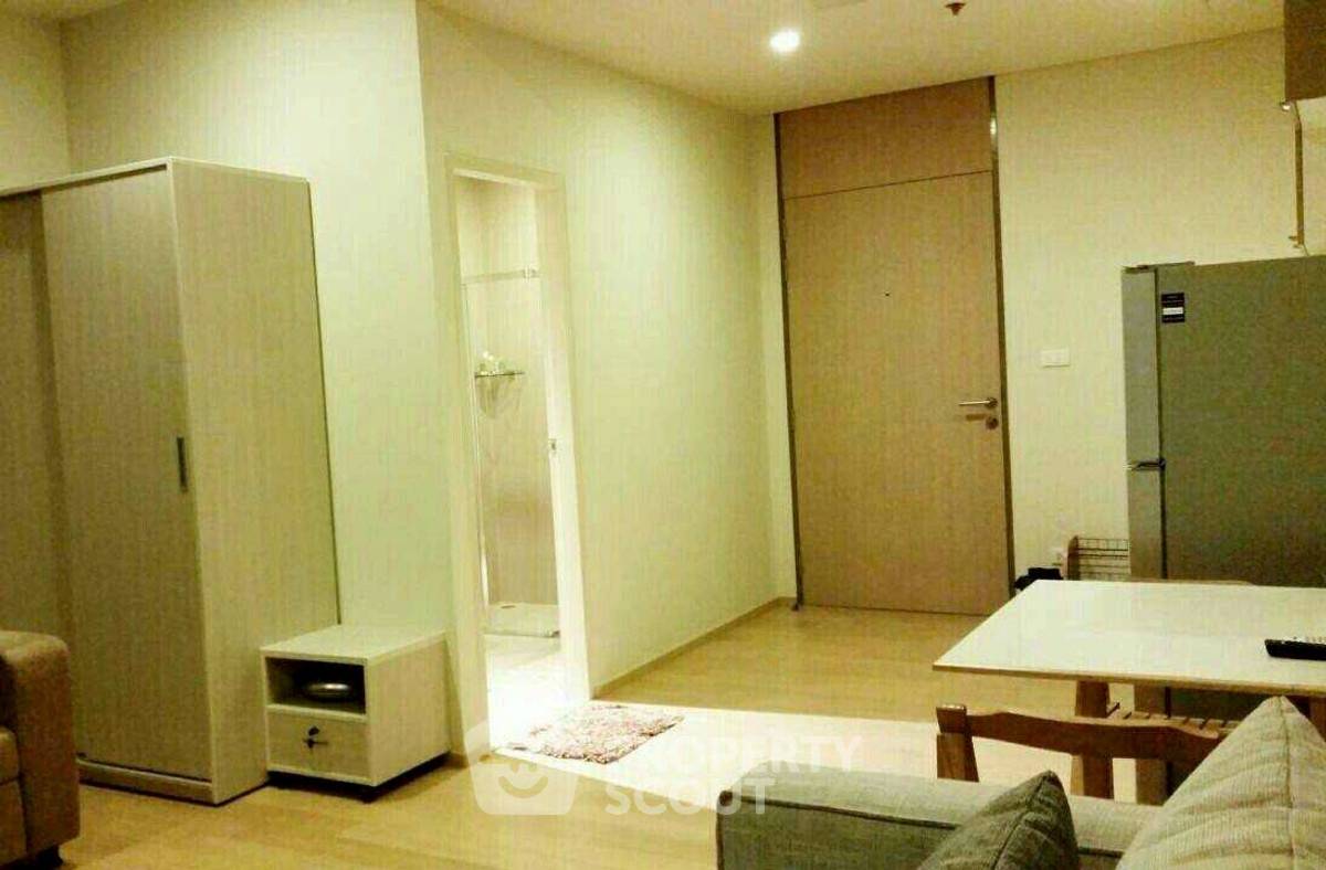 picture Well-Priced 1-BR 32 Sqm Noble Reform Aree, BTS Ari 200m, 17th-Floor (ID 2566790) - 2/5