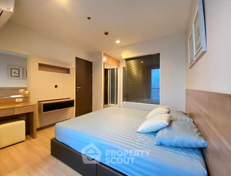ขายคอนโด 1 ห้องนอน Rhythm Sathorn ใกล้ BTS สะพานตากสิน 300 ม. (ID 644797)