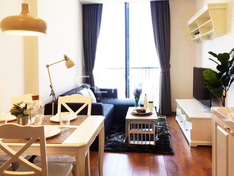 Garden view 1 Bed with Bathtub Cozy & Homey Style Close to BTS Phrom Phong 500 m. at Noble BE33 Condo / For Rent