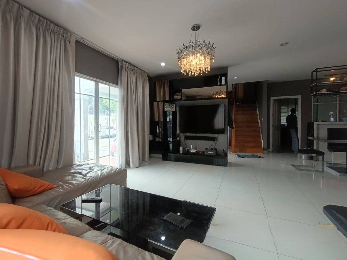 รูป OP02085 - Passorn Prestige Onnut : BTS Onnut - รูปที่ 9/10