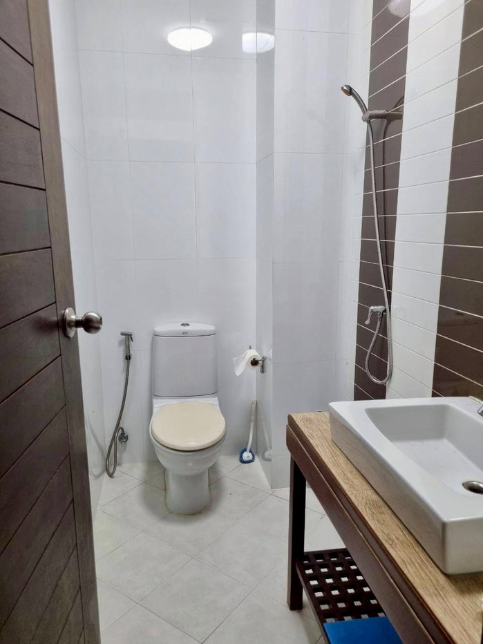 picture Corner 4-Storey Townhome for Sale Sukhumvit 71 (Pridi Banomyong) Soi Phatthanawet | Spacious Layout | Prime Central Location. Suitable for investment. - 18/45