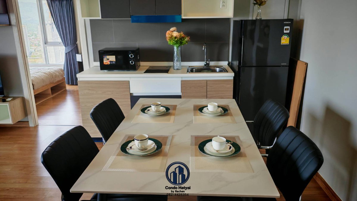 picture Sale! Condo Plus 30 Meters, 2 bedrooms, 57 sq.m., 28th floor Selling for 3.99 million baht. #Great price. This price is only valid until June. - 4/28