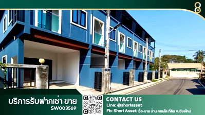Townhouses for sale Chiang Mai : New 2-story townhome for sale in a prime location, opposite PTT Bor Hin. Just 100 meters from the main Chiang Mai-Doi Saket road. -