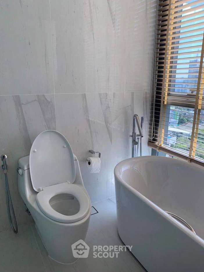 รูป 2 ห้องนอน ชั้น 20 ที่ KRAAM Sukhumvit 26 ใกล้ BTS พร้อมพงษ์ (ID 772430) - รูปที่ 3/9
