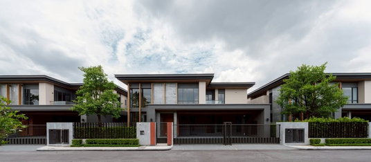 House for Sale at Siraninn Residences Pattanakarn (S6810008)